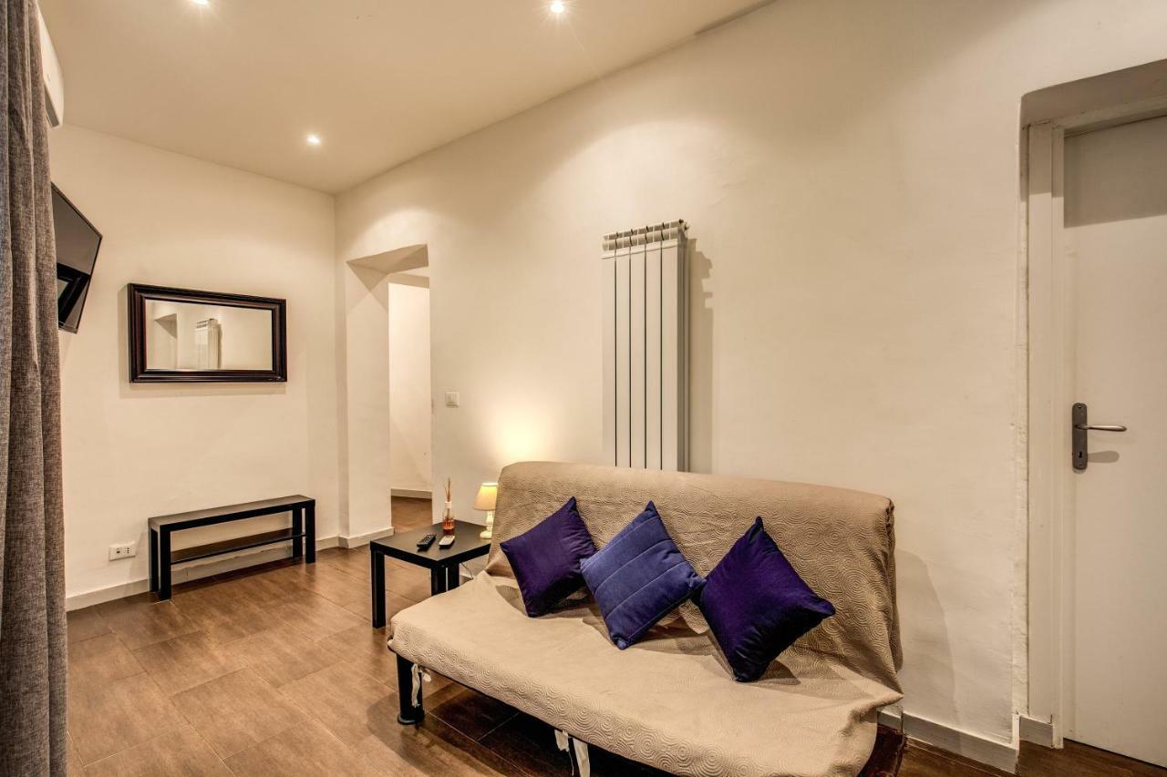 Guest House O Affittacamere La Civetta Di Trastevere B Rome Bagian luar foto