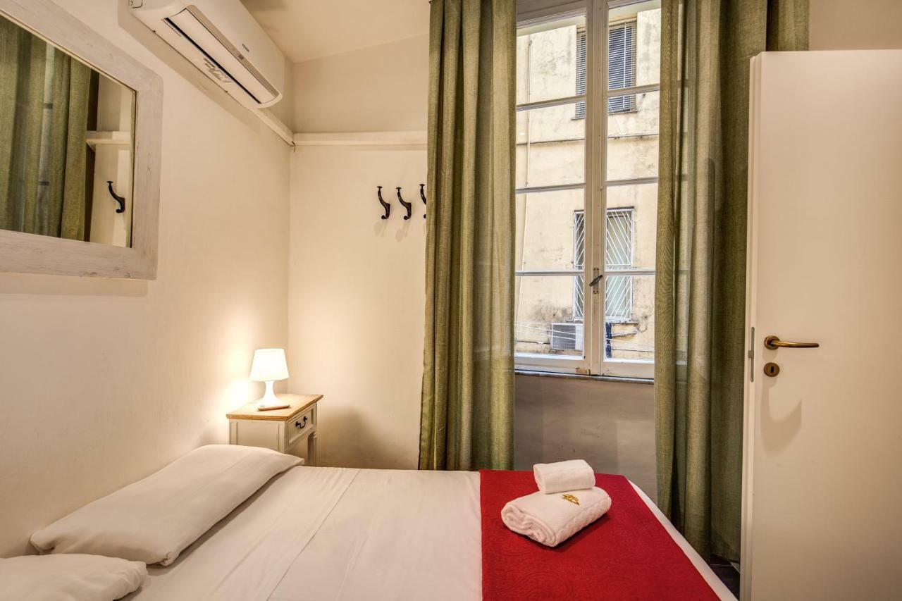Guest House O Affittacamere La Civetta Di Trastevere B Rome Bagian luar foto