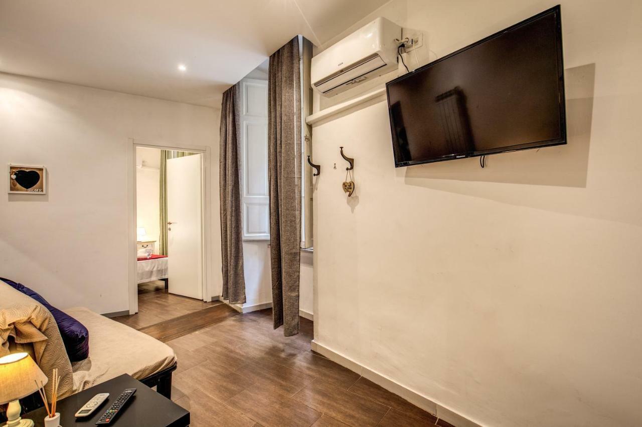 Guest House O Affittacamere La Civetta Di Trastevere B Rome Bagian luar foto